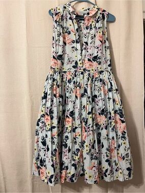 French Connection Coral, Navy & White Floral dress size 10